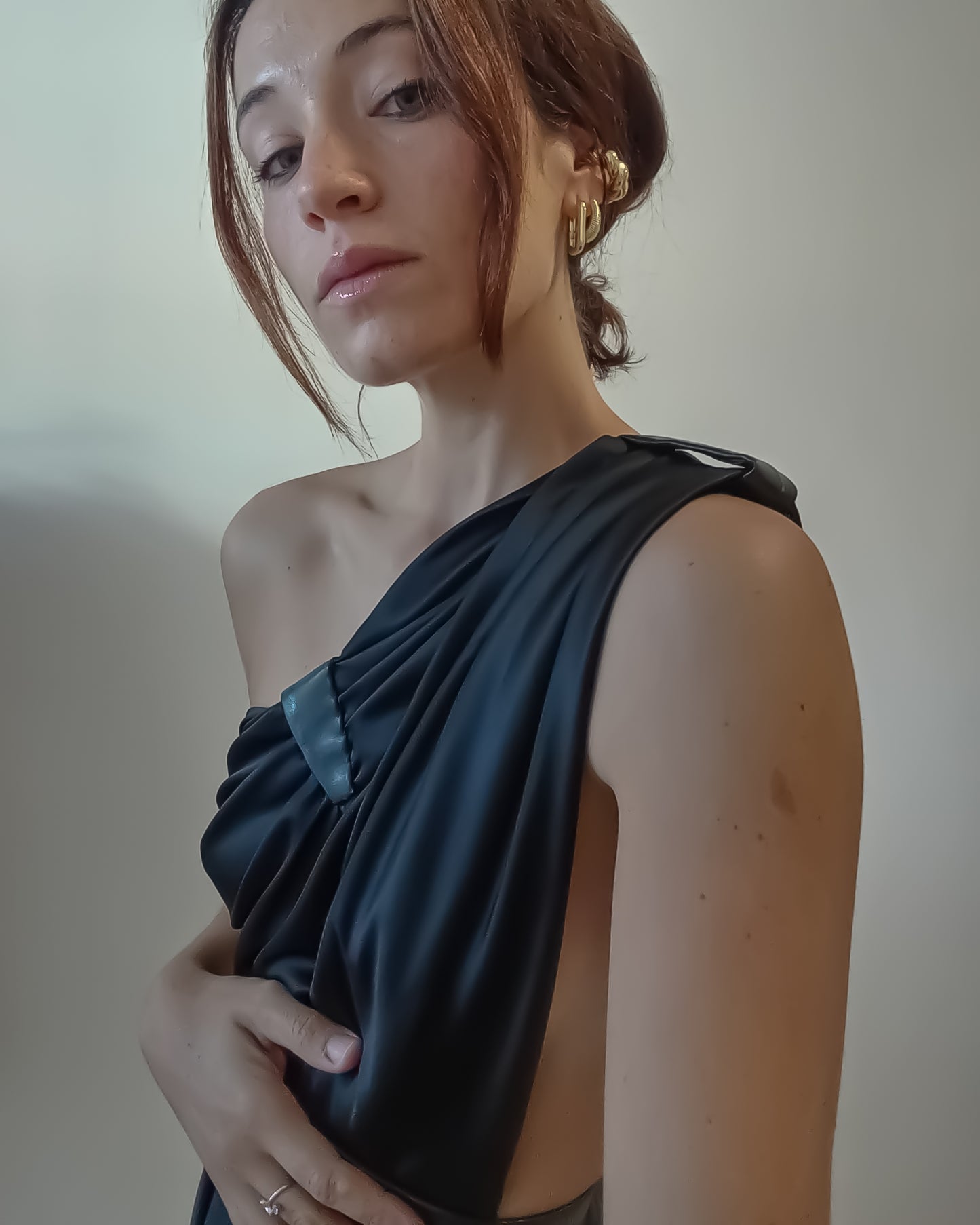 Abito Nero Drappeggiato